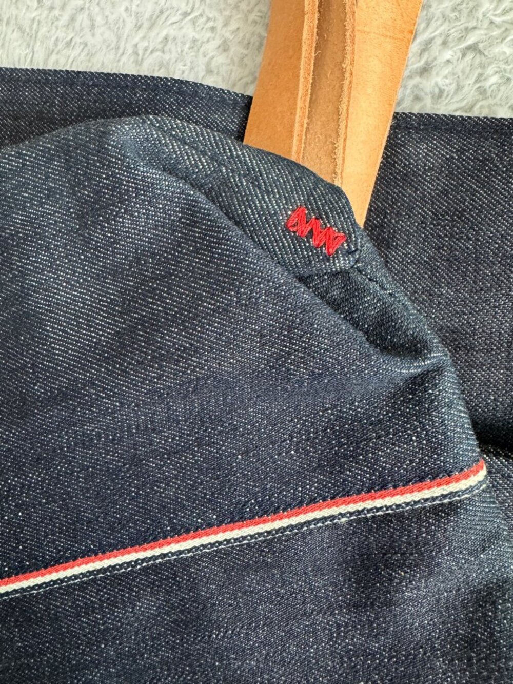 True Religion Denim Lined Tote Bag Leather Straps Red Interior Y2K Retro Travel - Picture 11 of 11